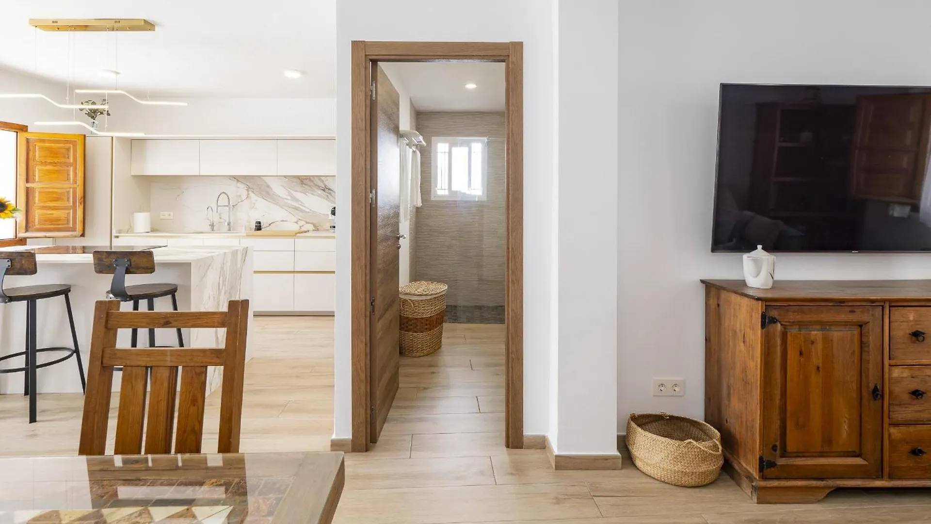 Ojén Cubo'S Casa Mariposa Near Marbellaヴィラ スペイン